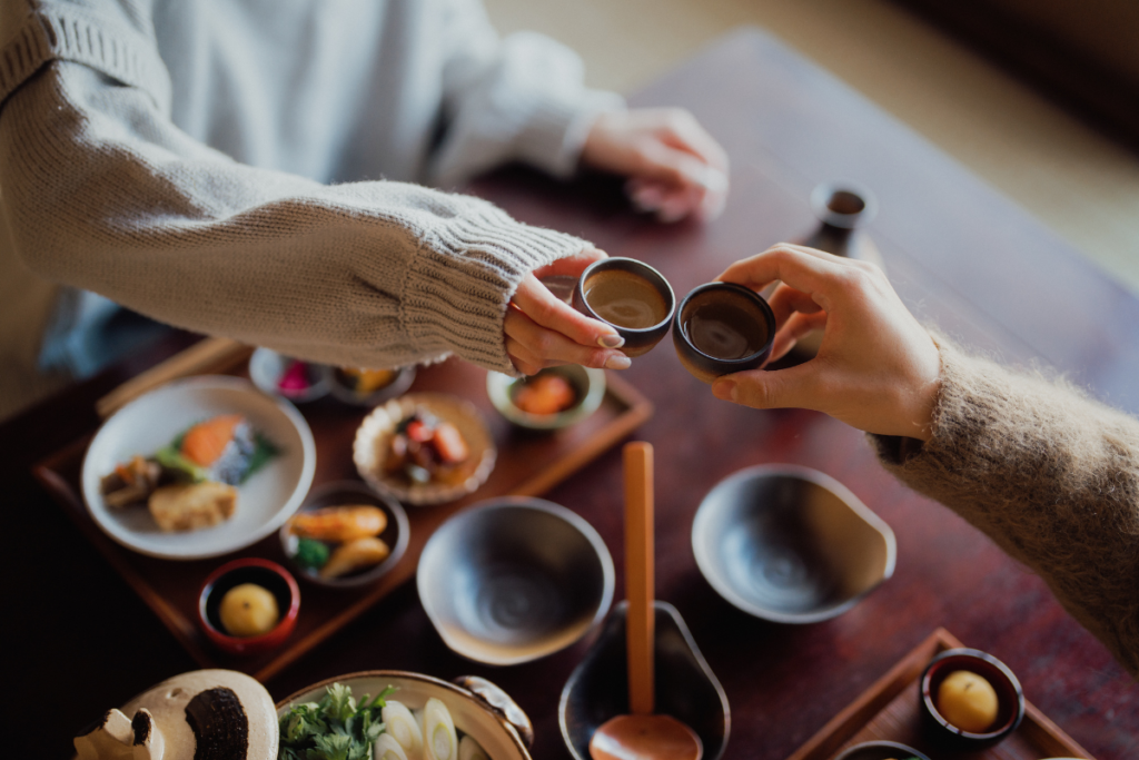 DINKS夫婦の幸福度は、一緒に過ごす食事の時間でもっとアップする